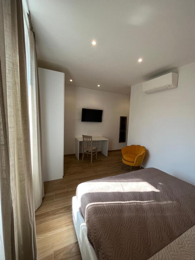 Levante Central Rooms Levanto Exterior foto